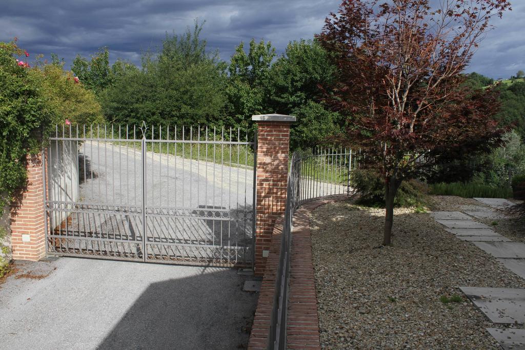 B&B Bricco Fiore Briaglia Εξωτερικό φωτογραφία